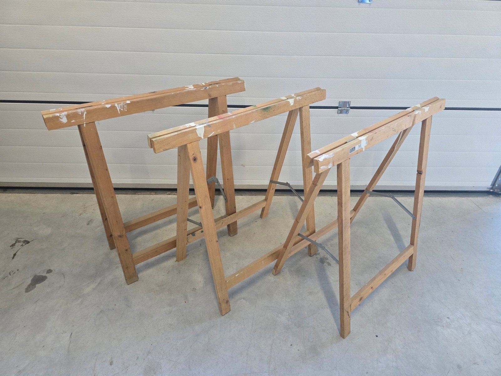 3 houten schragen - Gebruikt maar functioneel, Ophalen, Gebruikt, 70 tot 120 cm, Inklapbaar