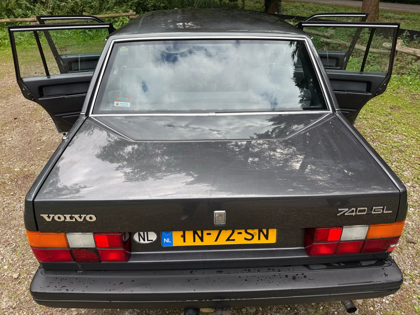 Volvo 740 2.3 GL 1988 Grijs, Auto's, Volvo, Particulier, Benzine, Sedan, Handgeschakeld, Origineel Nederlands, Zilver of Grijs