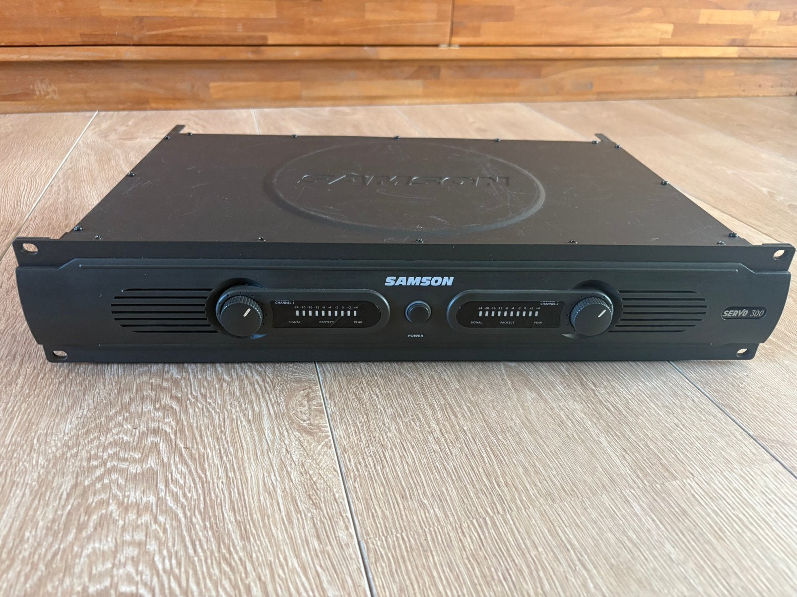 Samson Servo 300 Studio / Hifi Eindversterker (2x 150W), Ophalen, Gebruikt, 120 watt of meer, Overige merken