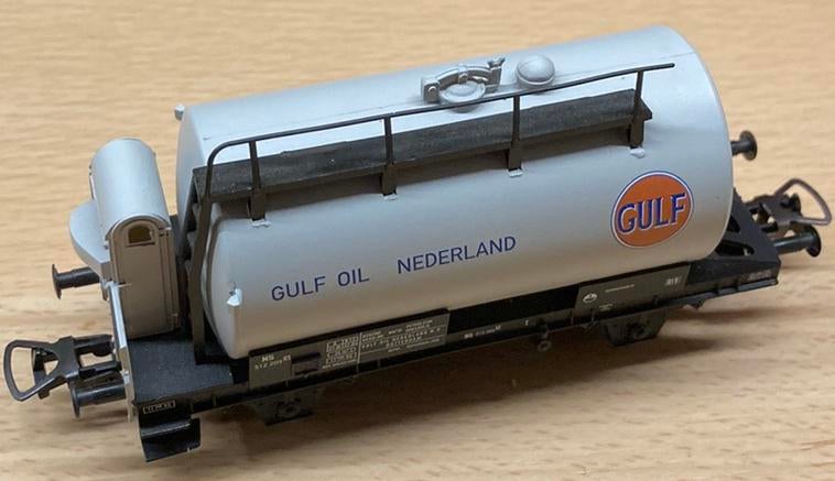 Piko 95063 Gulf Oil Nederland ketelwagen met remmershuis, Gelijkstroom, NS, Nieuw, Wagon