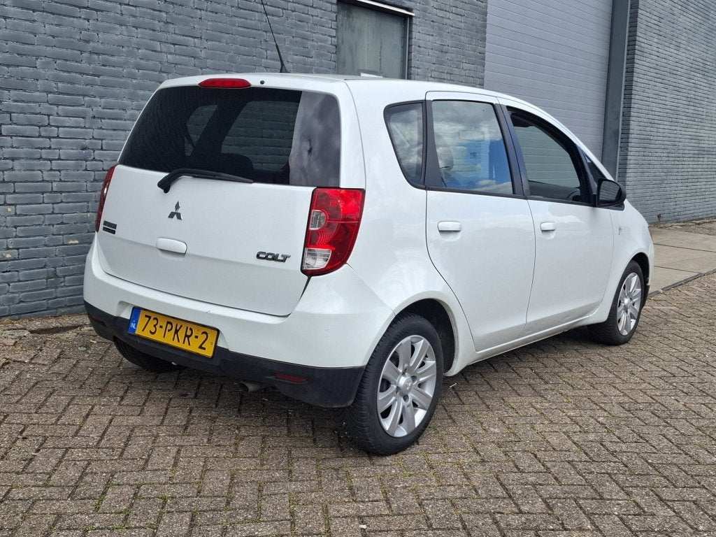 Mitsubishi Colt 1.1 Edition One 5-Drs Airco Nw APK ✅, 945 kg, Euro 5, Gebruikt, Origineel Nederlands