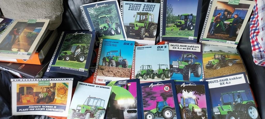 Deutz traktor folders dx6 agrotron oldtimer trekker brochure, Boeken, Ophalen of Verzenden, Zo goed als nieuw, Management