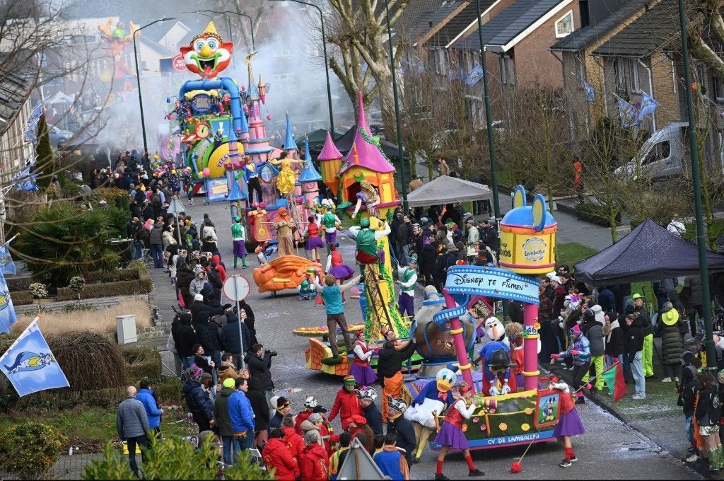 Carnavals Loopgroep - Disney te Filmen - Carnavals wagen, Ophalen, Gebruikt, Overige typen, Carnaval