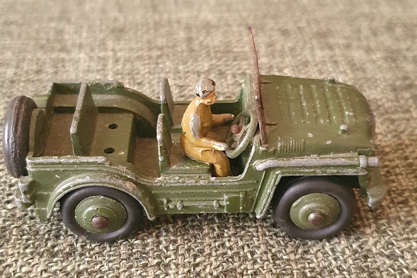 Dinky Toys Austin Champ Jeep nr 674, Ophalen of Verzenden, Gebruikt, Auto, Dinky Toys