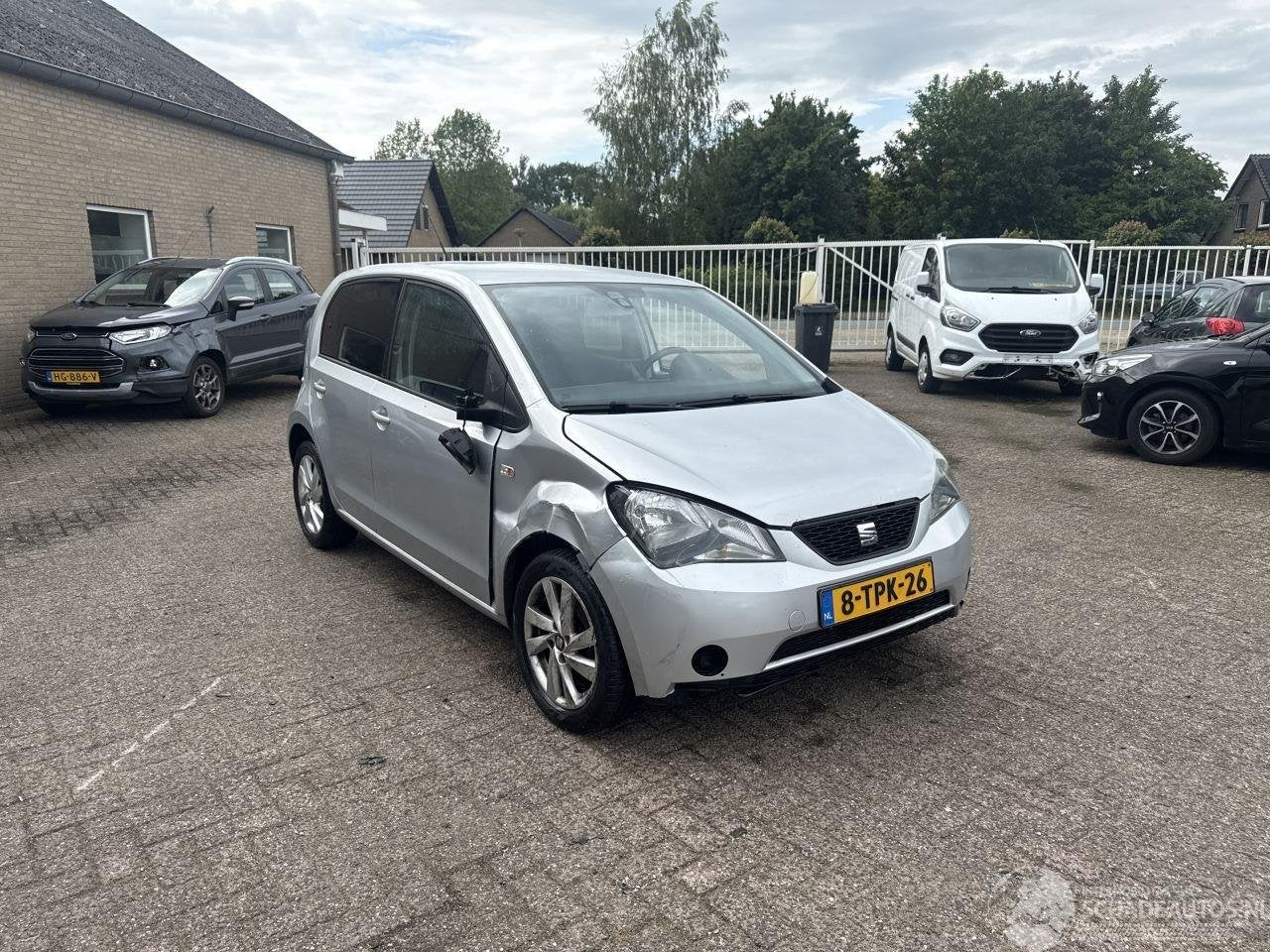 SEAT Mii 1.0 Sport Dynamic (bj 2014), Handgeschakeld, Service@seat.de, Zilver of Grijs, 999 cc