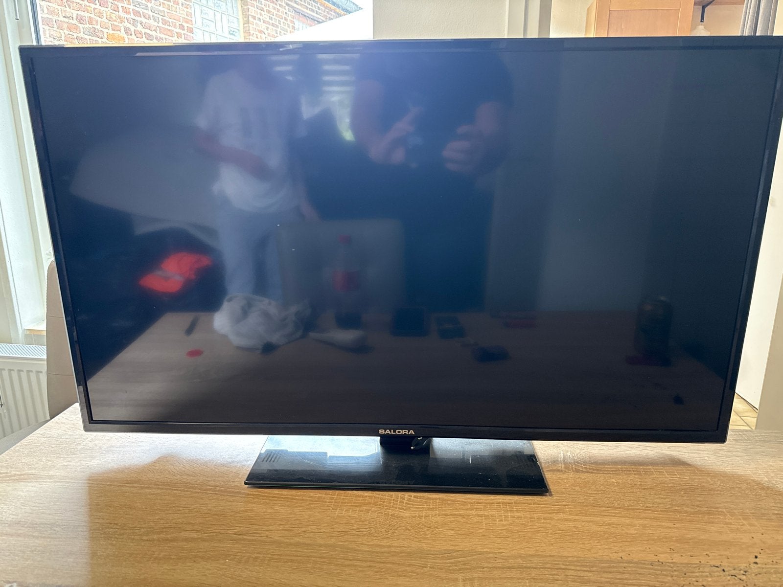 Tekoop wegens overlijden, Overige merken, 50 Hz, Full HD (1080p), Gebruikt