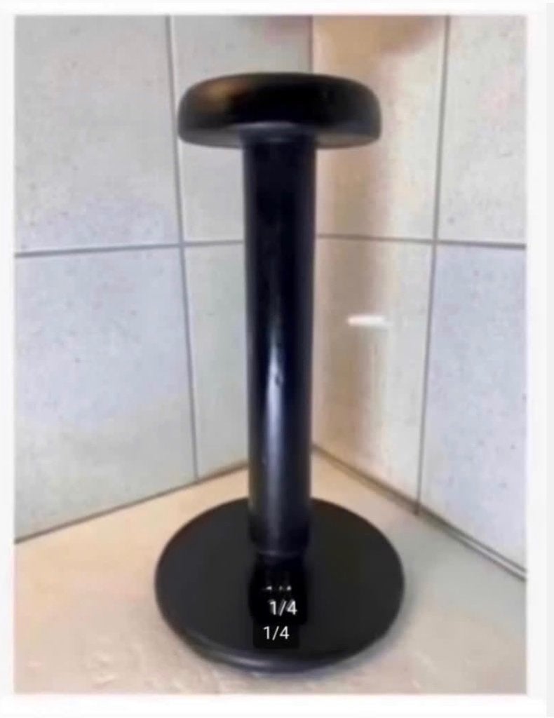 Brocante hoedenstandaard gemaakt van oude klos 28 cm, Ophalen of Verzenden