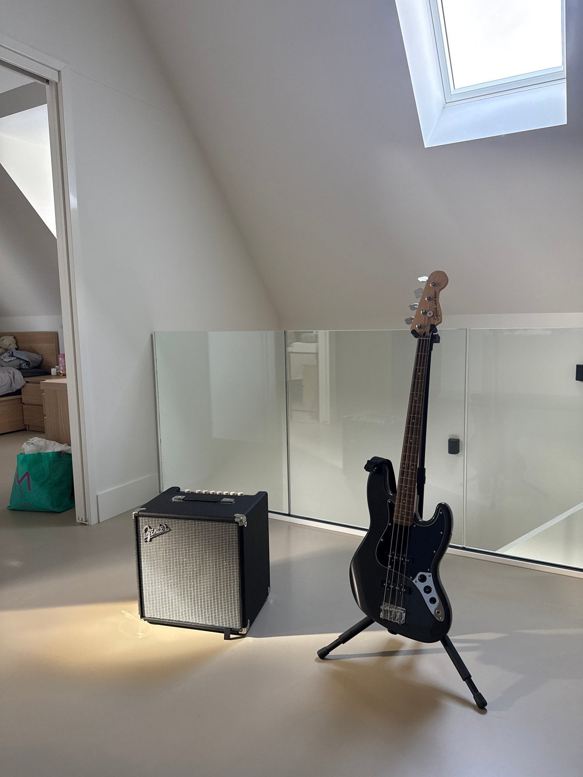 Fender Squier Jazz Bass Set - Nieuwstaat, Ophalen of Verzenden, Zo goed als nieuw, Elektrisch