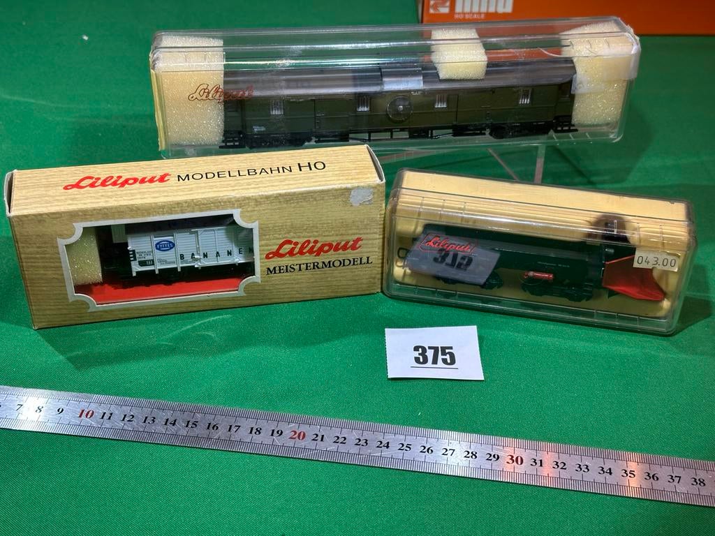 375-  3x Liliput Modellbahn HO Wagons - Zo goed als nieuw, Hobby en Vrije tijd, Modeltreinen | H0, Ophalen of Verzenden, Zo goed als nieuw