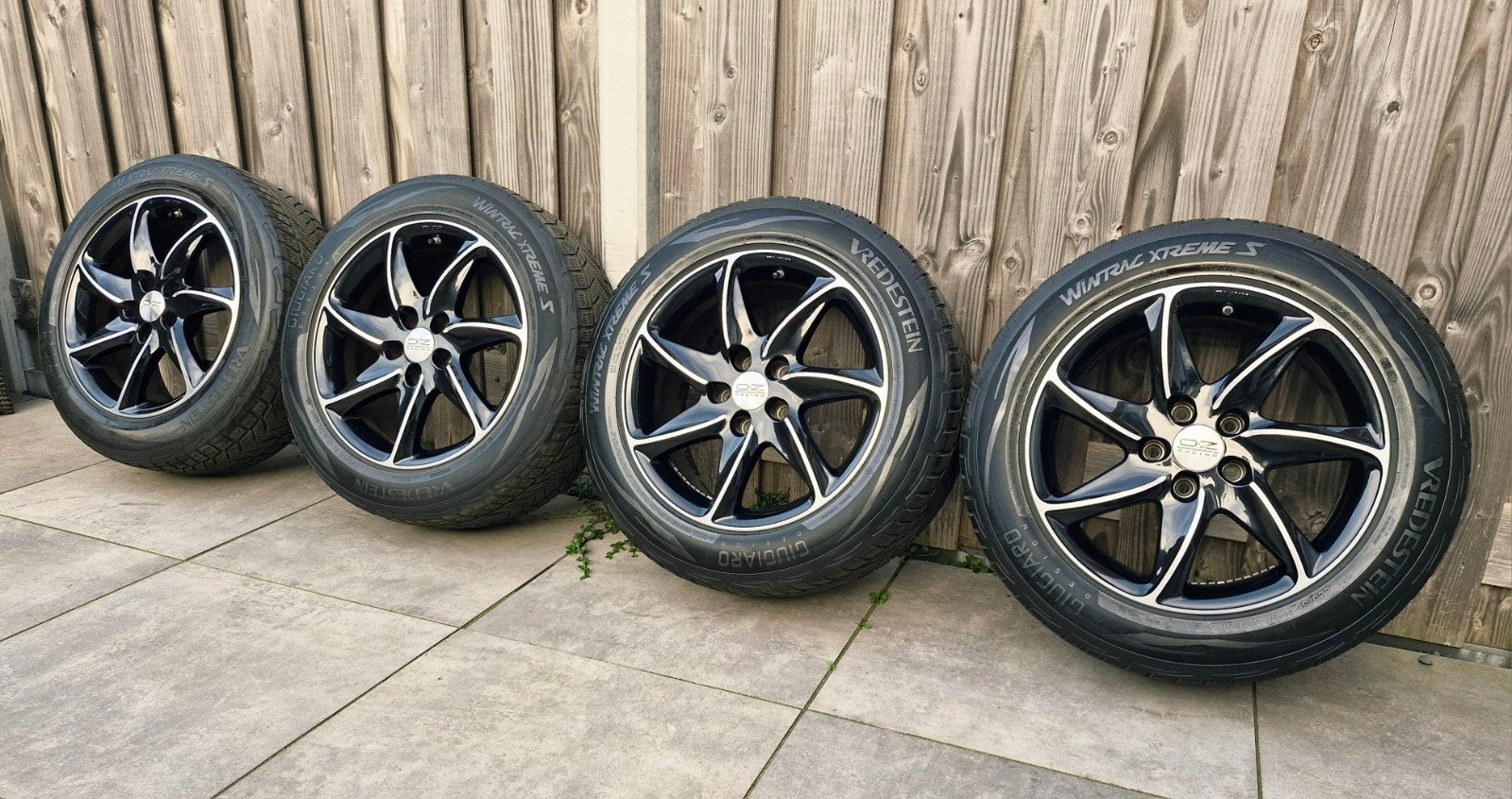 ❗️SUPERDIKKE 5x114.3 17 inch velgen met Vredestein banden, Ophalen, Gebruikt, Banden en Velgen, 17 inch