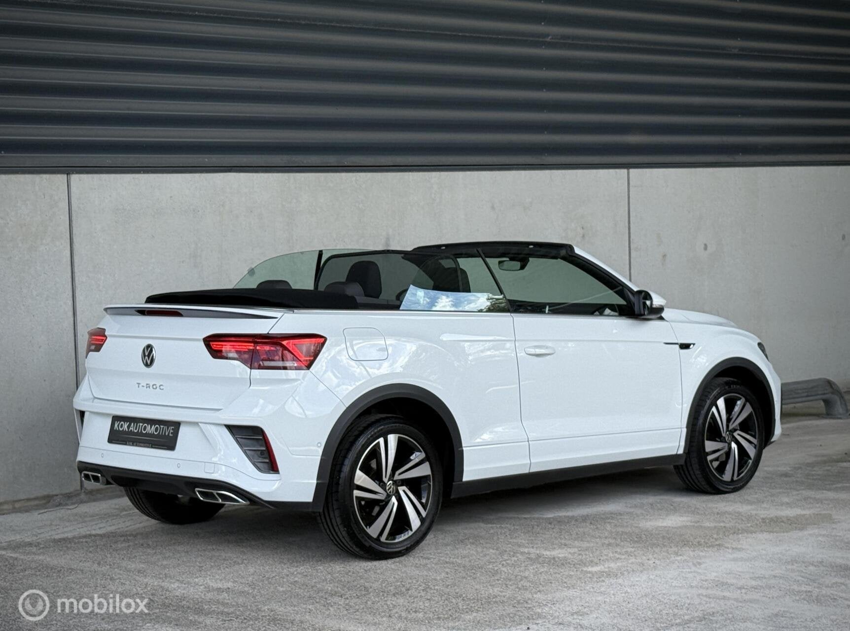 Volkswagen T-Roc Cabrio 1.5 TSI R-Line|ACC|DSG|IQ LIGHT|, Auto's, Dealer onderhouden, 4 cilinders, Bedrijf, Automatische klimaatregeling