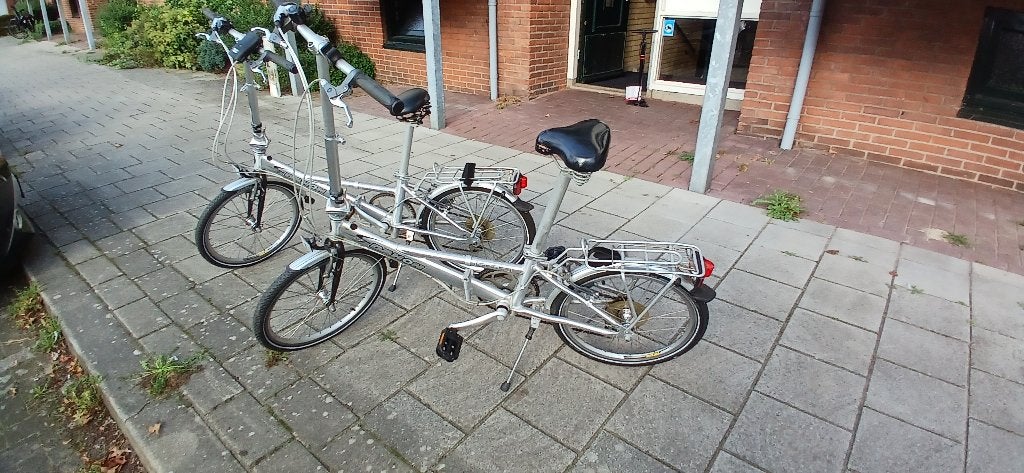 2 Dahon aluminium vouwfietsen