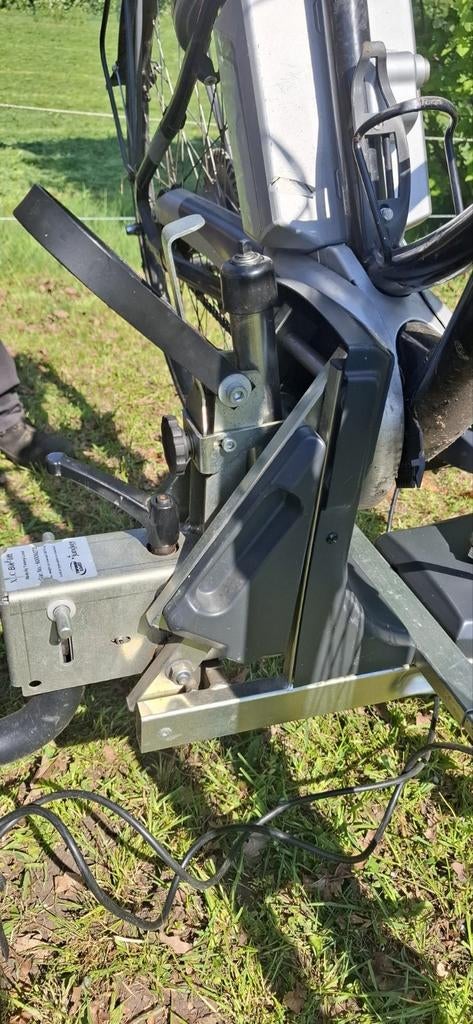 Twinny Load E-Bike Lift Fietsendrager, Gebruikt, Ophalen of Verzenden, 2 fietsen, Trekhaakdrager