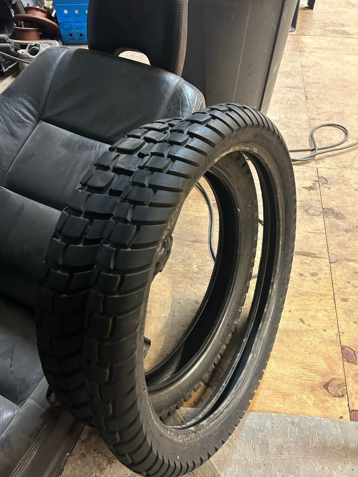 Continental Escape motorbanden voor XR600 (weinig gebruikt), Motoren, Ophalen, Gebruikt