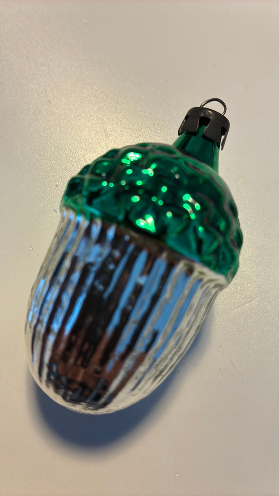 Vintage antieke kerstbal, eikel groen, Ophalen of Verzenden, Zo goed als nieuw
