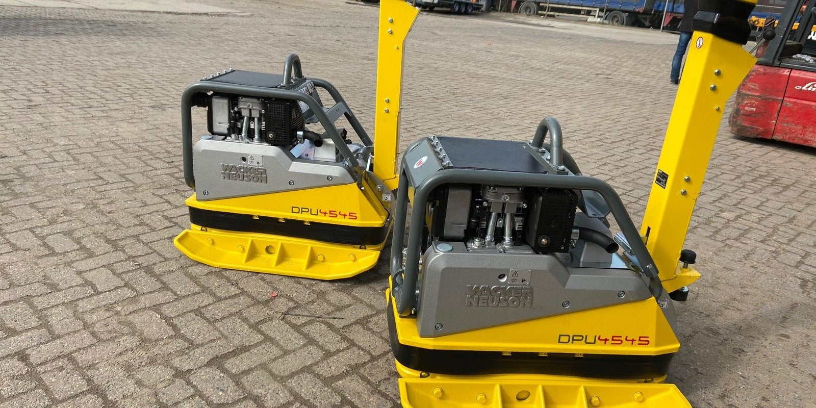 Nieuwe trilplaten, stampers, bandenzagen enz‼️ Ook overjarig, Ophalen of Verzenden, Nieuw