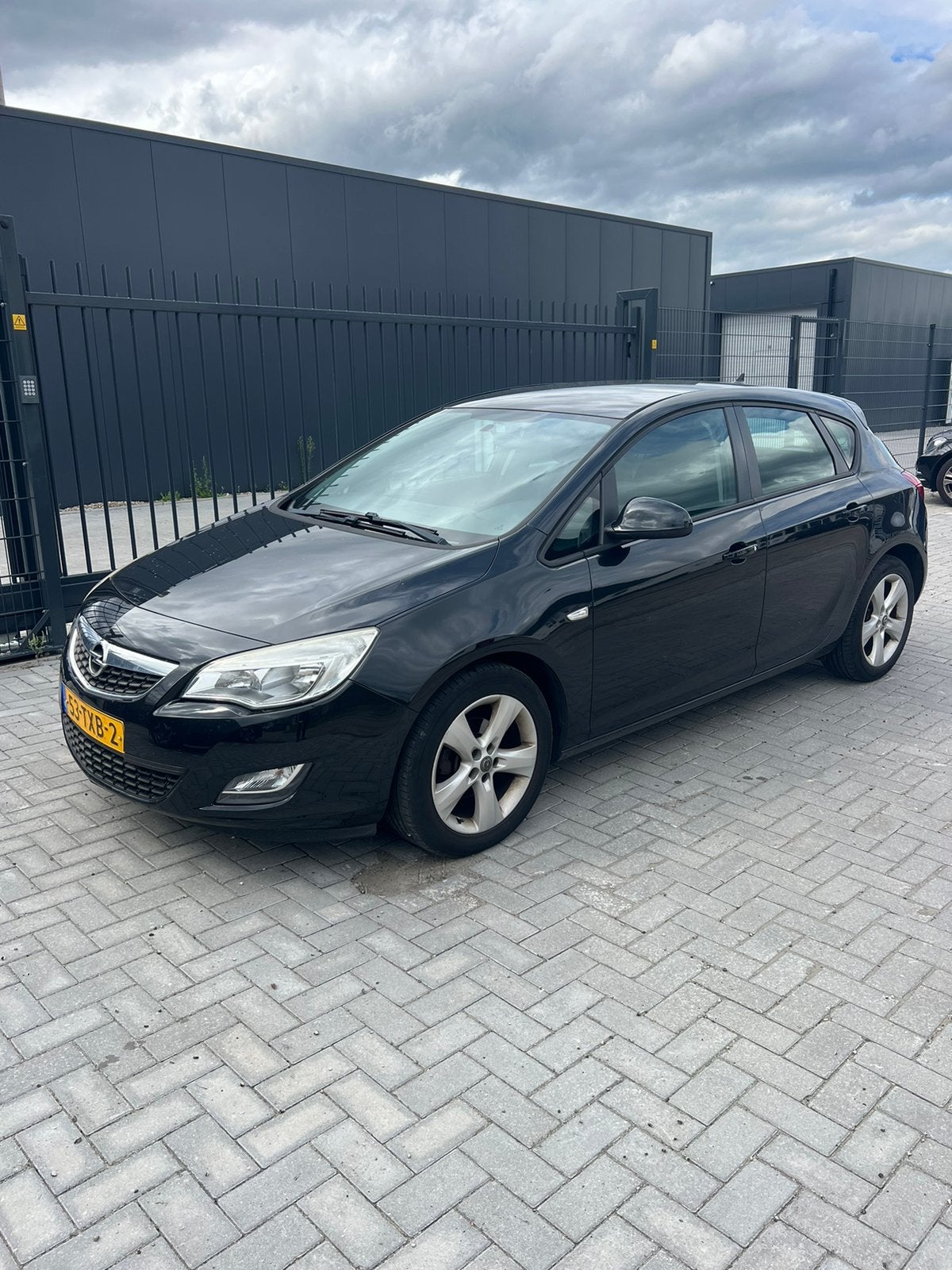 Opel Astra 1.4 Turbo Business Edition/5 Drs/airco/lang apk, Auto's, Voorwielaandrijving, 680 kg, 4 cilinders, Zwart