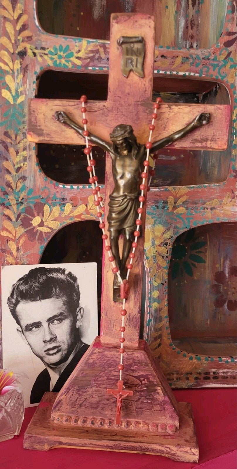 Boho/Houtsnijwerk/kruisbeeld/Op voet /Jezus/Roze, Ophalen