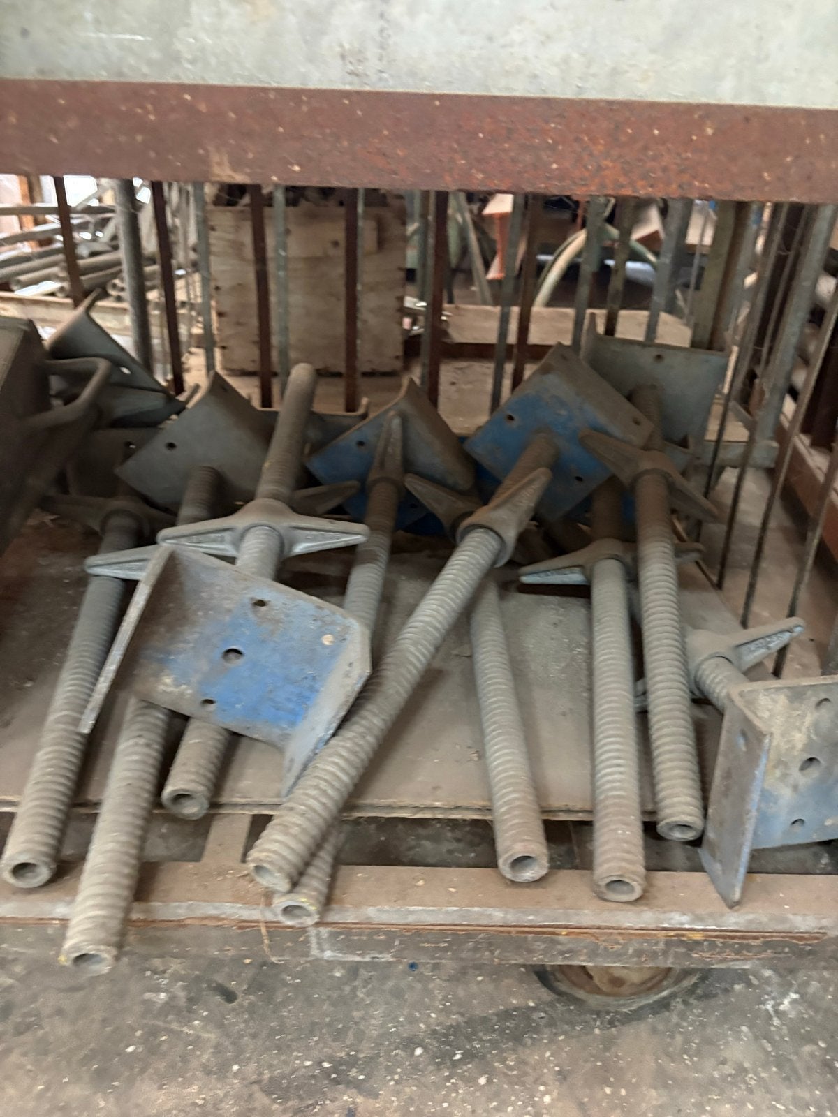 Stelcon platen stempels voor bouw en constructie, Doe-het-zelf en Verbouw, Ophalen, Gebruikt, Overige typen, Minder dan 2 meter