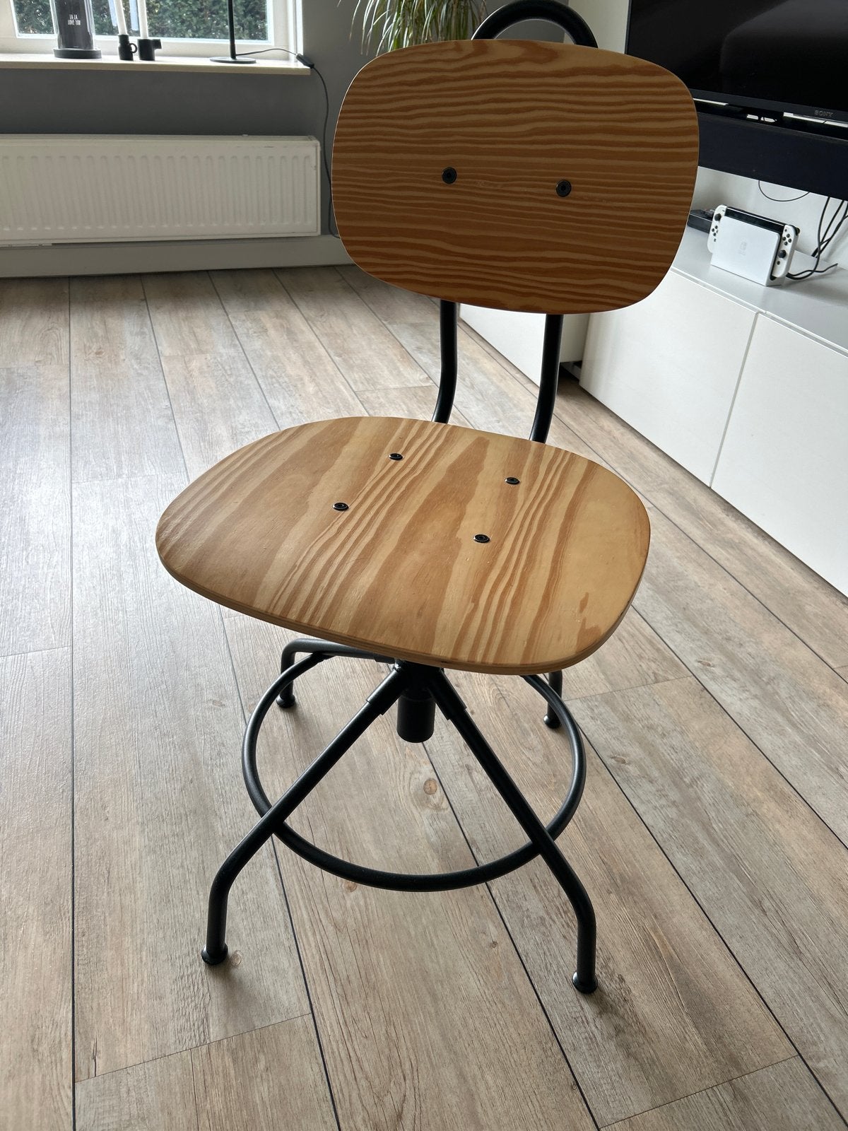 Bureaustoel met houten zitting en rugleuning, Ophalen, Gebruikt, Overige kleuren, Eén