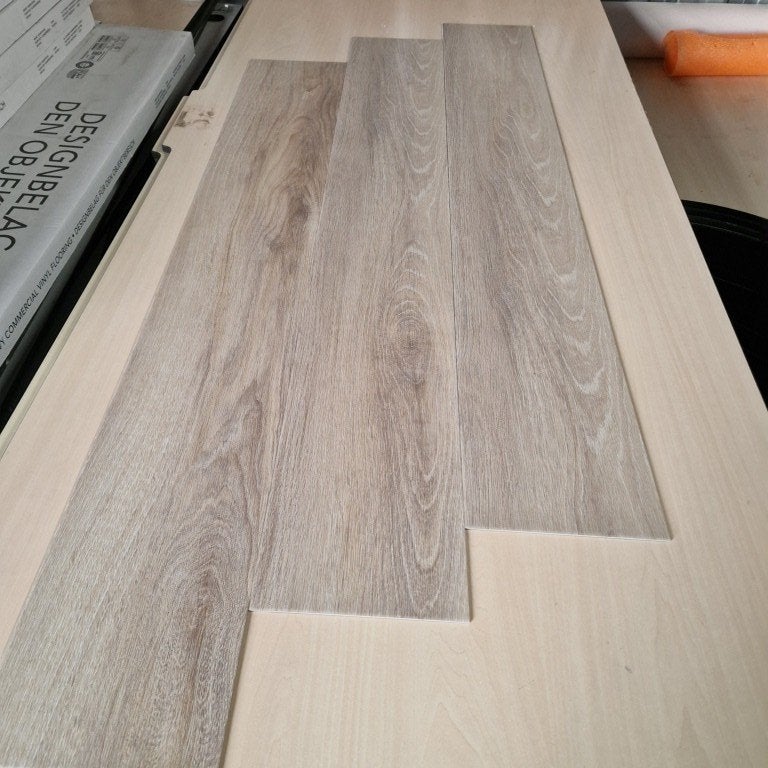 Restpartij 43 m2-Plak PVC Designvloer Classic Tranquil Oak, Ophalen, Nieuw, 25 tot 50 m², Laminaat