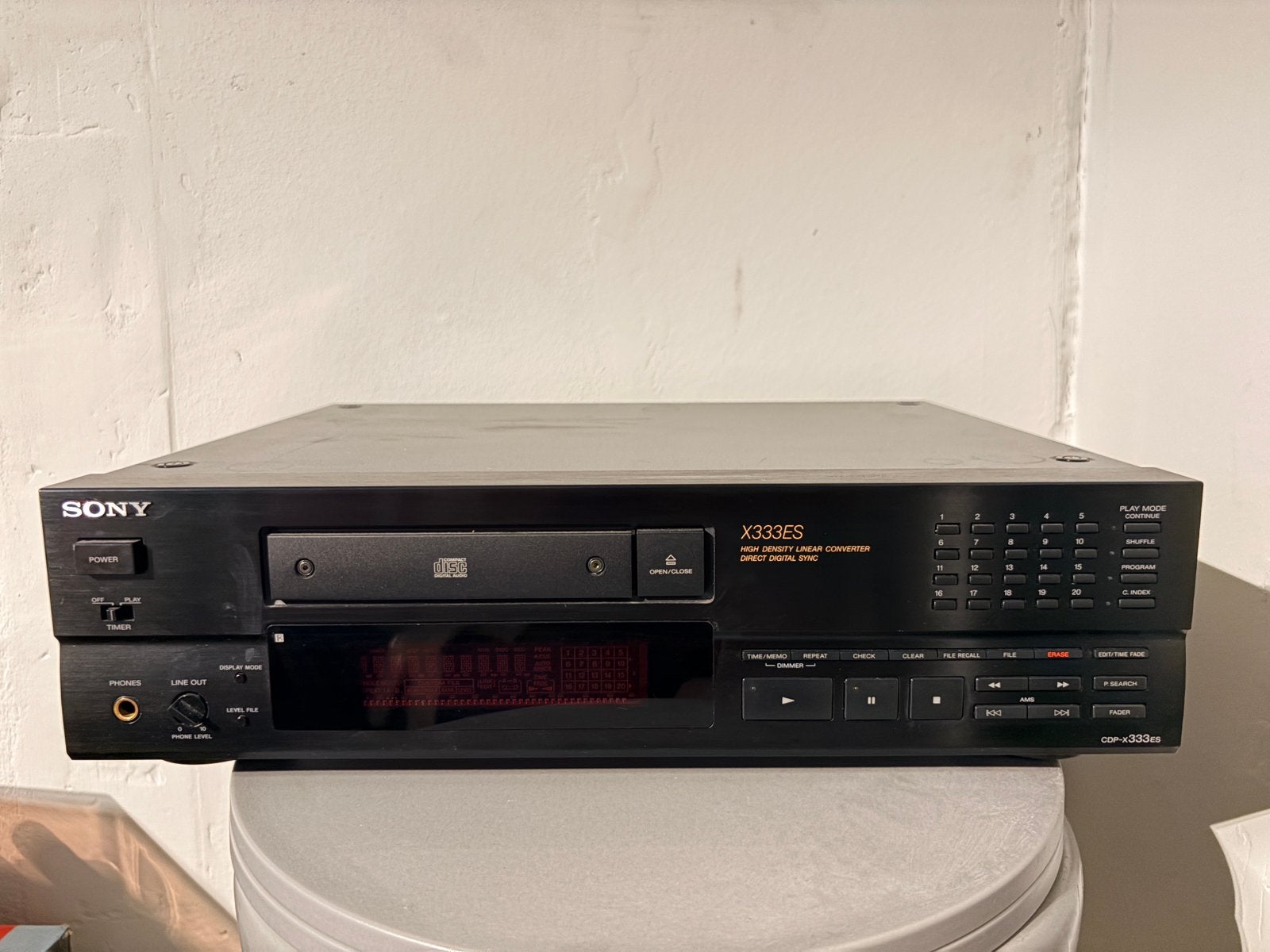 Sony CDP-X333ES cd-speler recent totaal gereviseerd, Audio, Tv en Foto, Cd-spelers, Zo goed als nieuw, Sony, Ophalen of Verzenden
