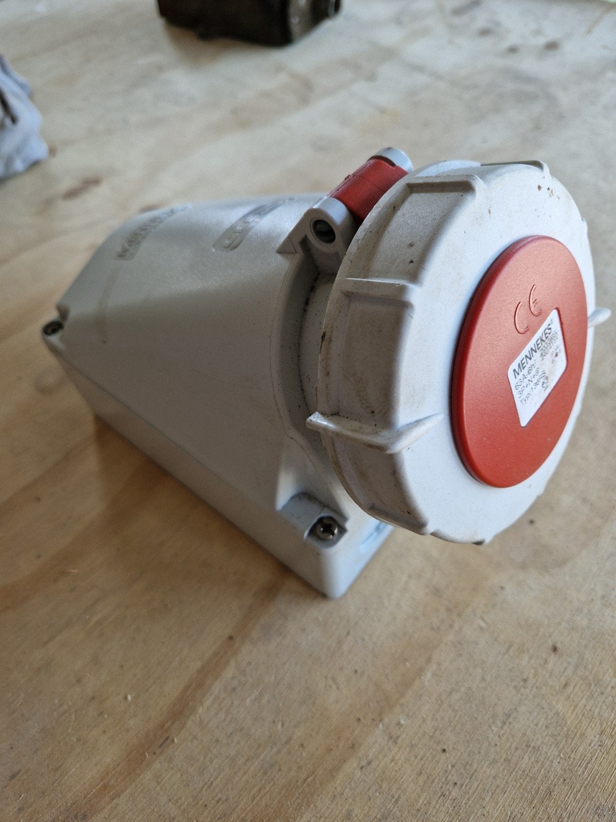 63 Amp contactdoos, Ophalen, Zo goed als nieuw