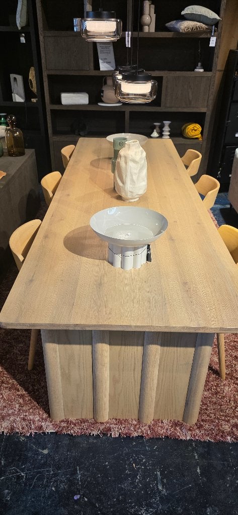 Eettafel Jack Eiken Naturel – 300 cm | SHOWMODEL KORTING, Bornsestraat, Eikenhout, 200 cm of meer, Zo goed als nieuw