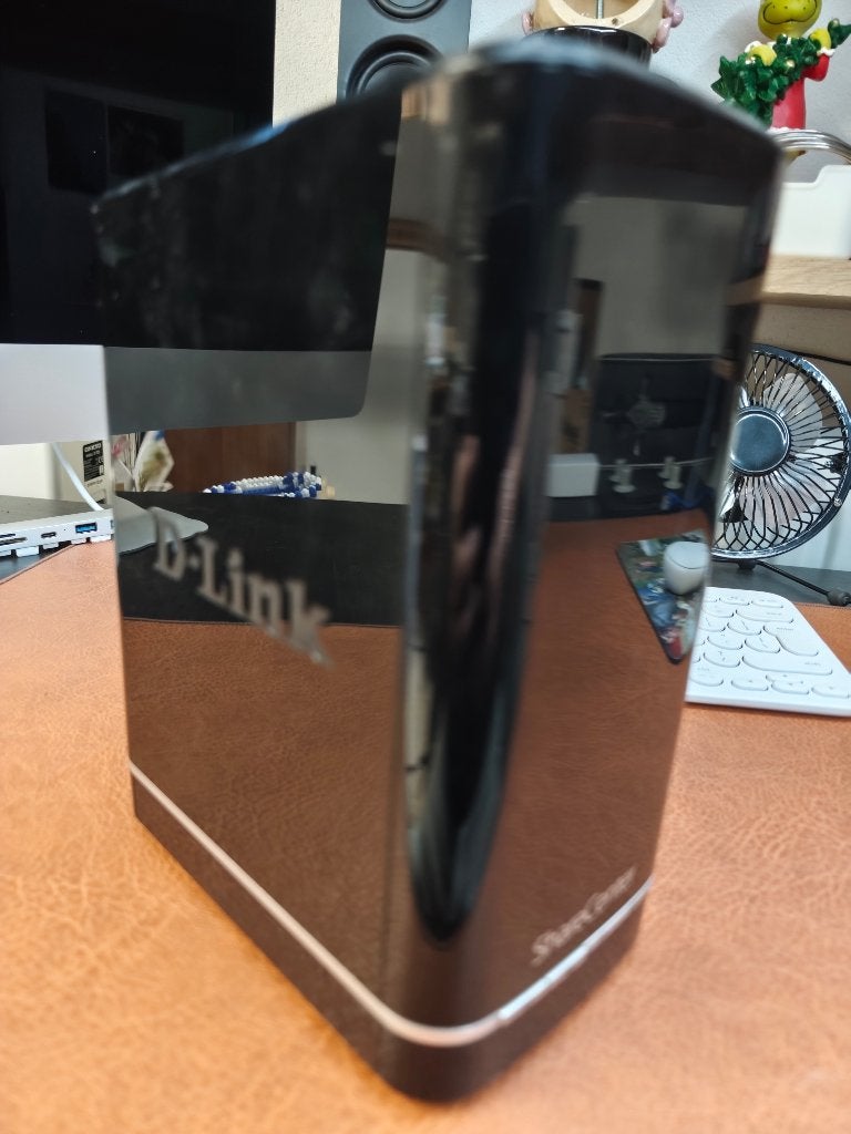 Aangeboden: NAS D-Link DNS-320L + 2 x 2TB, Computers en Software, NAS, Ophalen of Verzenden, Gebruikt