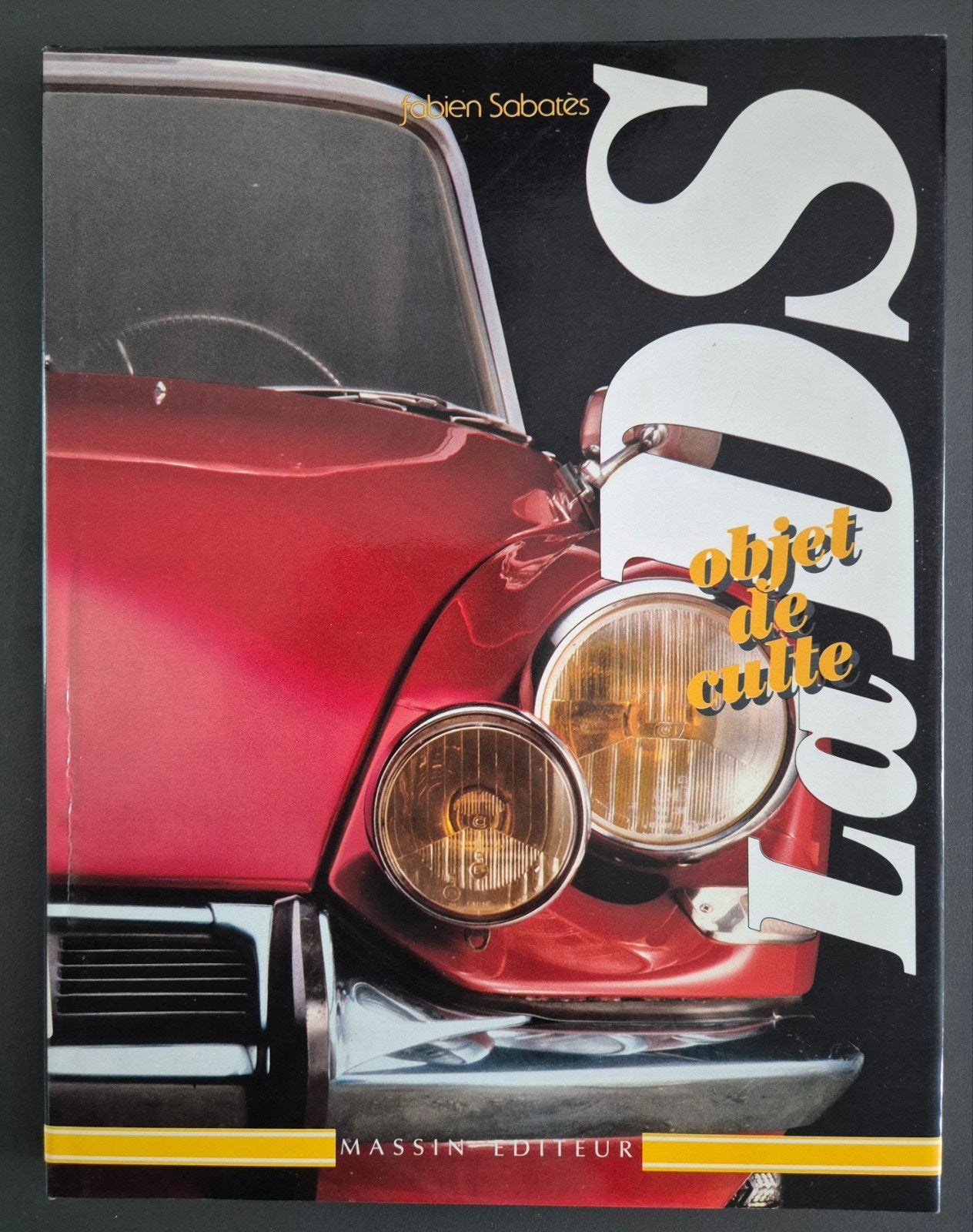Citroën La DS / Objet de culte / Fabien Sabates / Massin, Ophalen of Verzenden, Zo goed als nieuw, Citroën