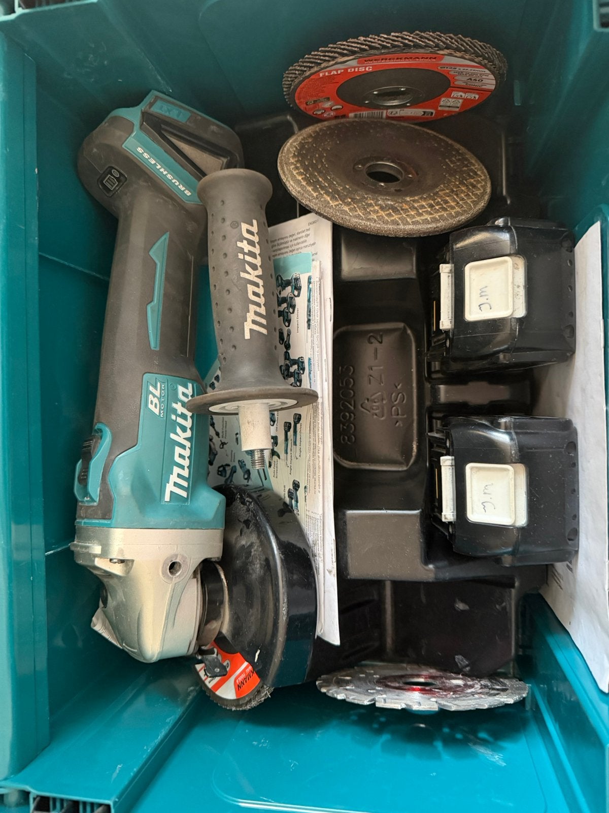 Makita accu slijptol, Ophalen of Verzenden, Zo goed als nieuw, Haakse handslijpmachine