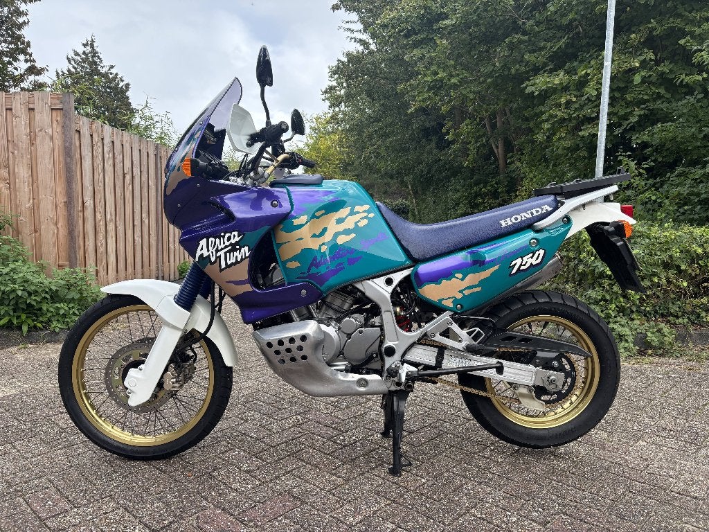Honda XRV 750 Africa Twin RD07 met maar 36000KM, 750 cc, 2 cilinders, Nieuw, Motorrijbewijs A