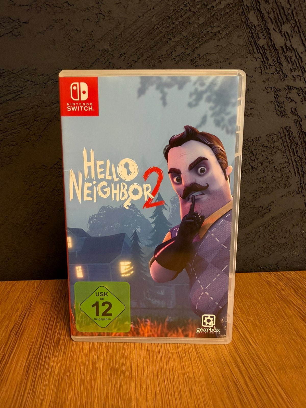 Hello Neighbor 2 Met Orig. Verpakking (Nintendo Switch), 1 speler, Ophalen of Verzenden, Zo goed als nieuw, Vanaf 3 jaar