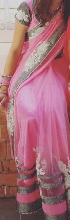 Roze Indiase Saree met Grijs Borduurwerk, Maat 38/40 (M), Ophalen of Verzenden, Zo goed als nieuw, Roze
