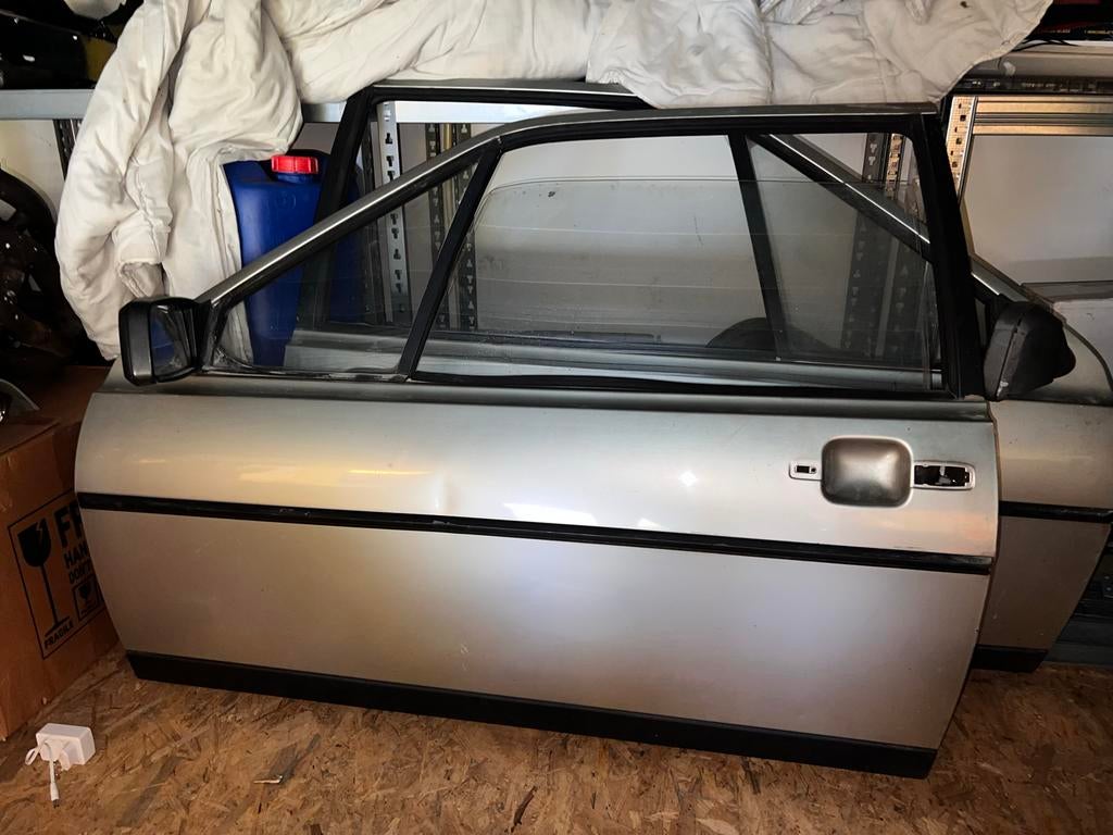 VW Scirocco MK2 Deuren Links & Rechts met Raam en Bekleding, Auto-onderdelen, Ophalen, Gebruikt, Links, Volkswagen