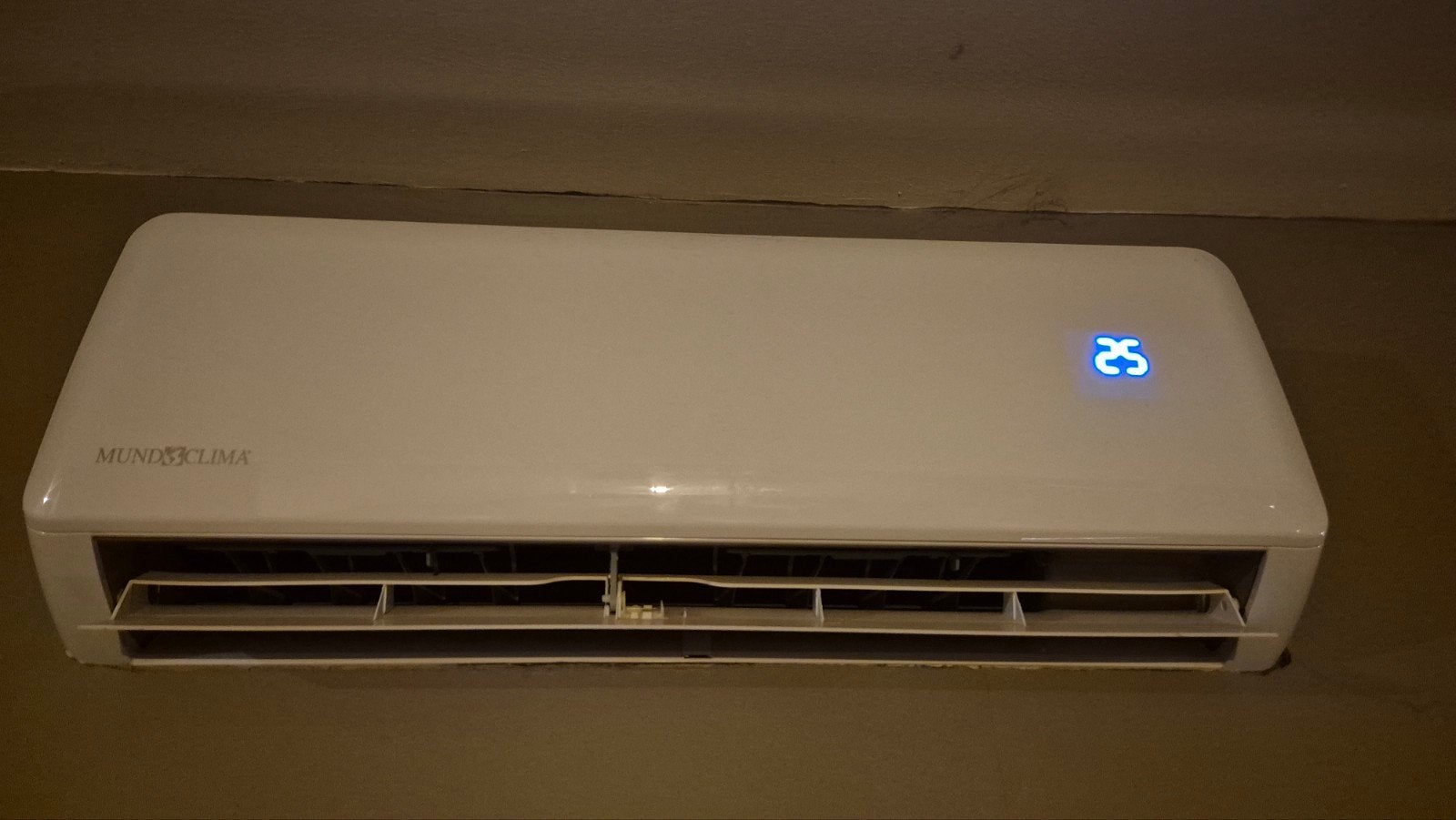 Gebruikte Split Unit Airco - Zelf demonteren, Ophalen, Gebruikt, Koelen en Ontvochtigen, Afstandsbediening