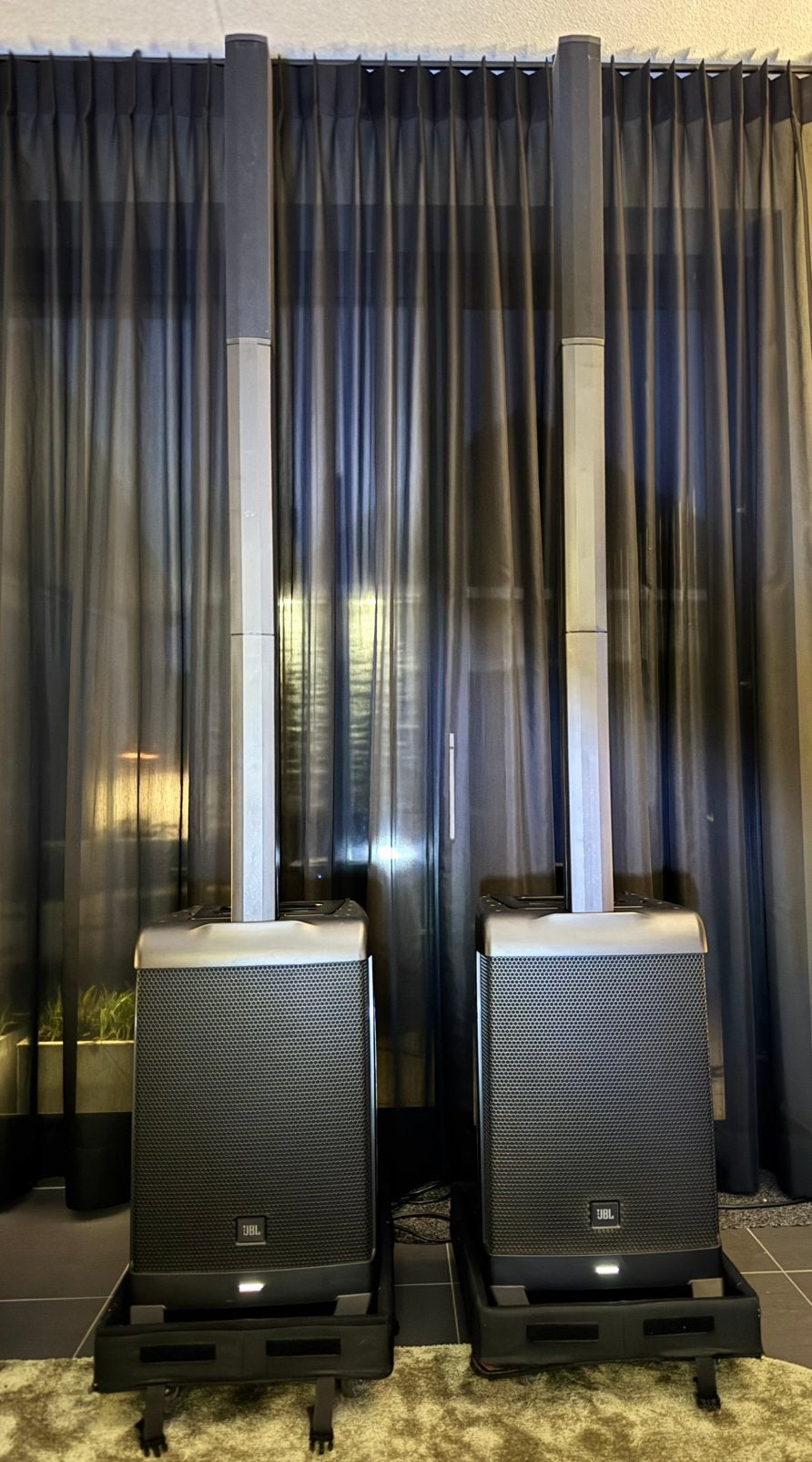 2 x JBL EON ONE pa speaker - geluidsinstallatie - partybox, Ophalen, JBL, Zo goed als nieuw, 120 watt of meer