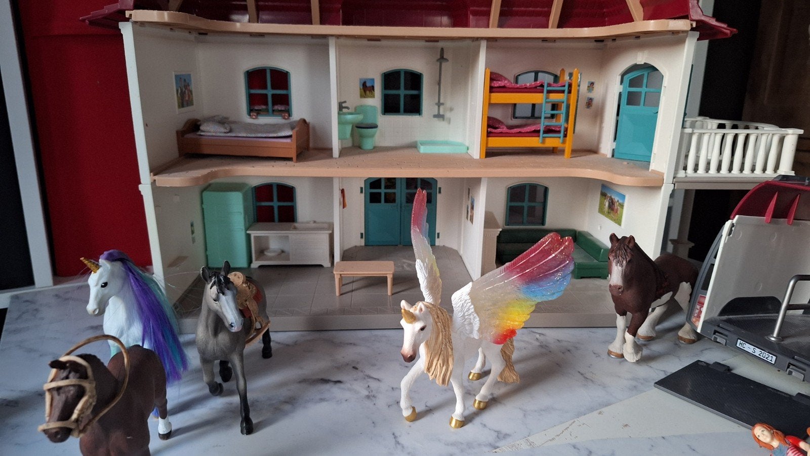 Schleich Horse Club Landhuis, Stal, Auto & Trailer 42551, 4, Ophalen of Verzenden, Gebruikt