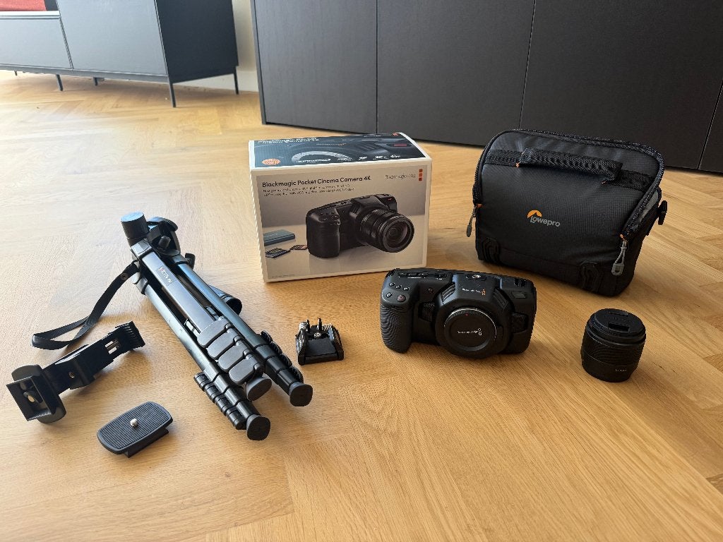 Blackmagic Pocket Cinema 4K Kit + 25mm Lens + Tripod