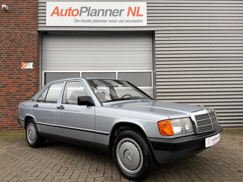 Mercedes-Benz 190-serie 2.0 E! Automaat! Belastingvrij!, Auto's, Mercedes-Benz, Bedrijf, Te koop, 190-Serie, Benzine, Sedan, Automaat