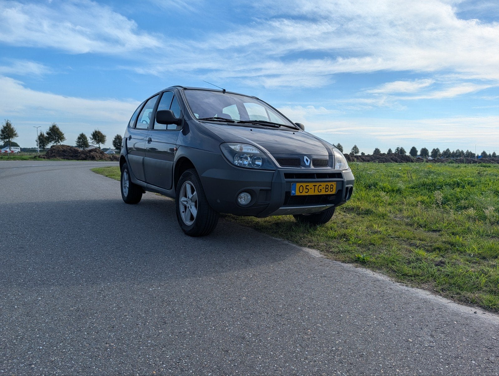 Renault Scenic RX4 bj. 2000, Zwart, 4 cilinders, 139 pk, Leder