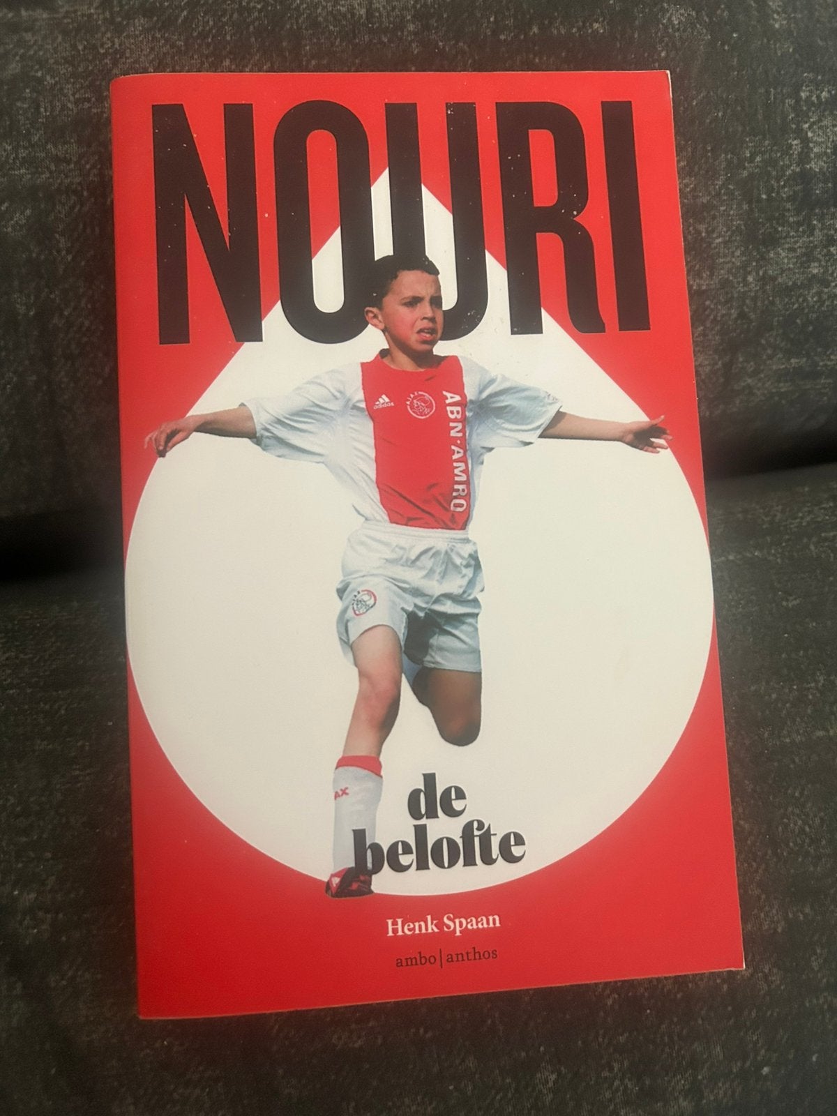 NOURI de belofte AJAX Abdelhak Nouri, Ophalen of Verzenden, Zo goed als nieuw, Balsport