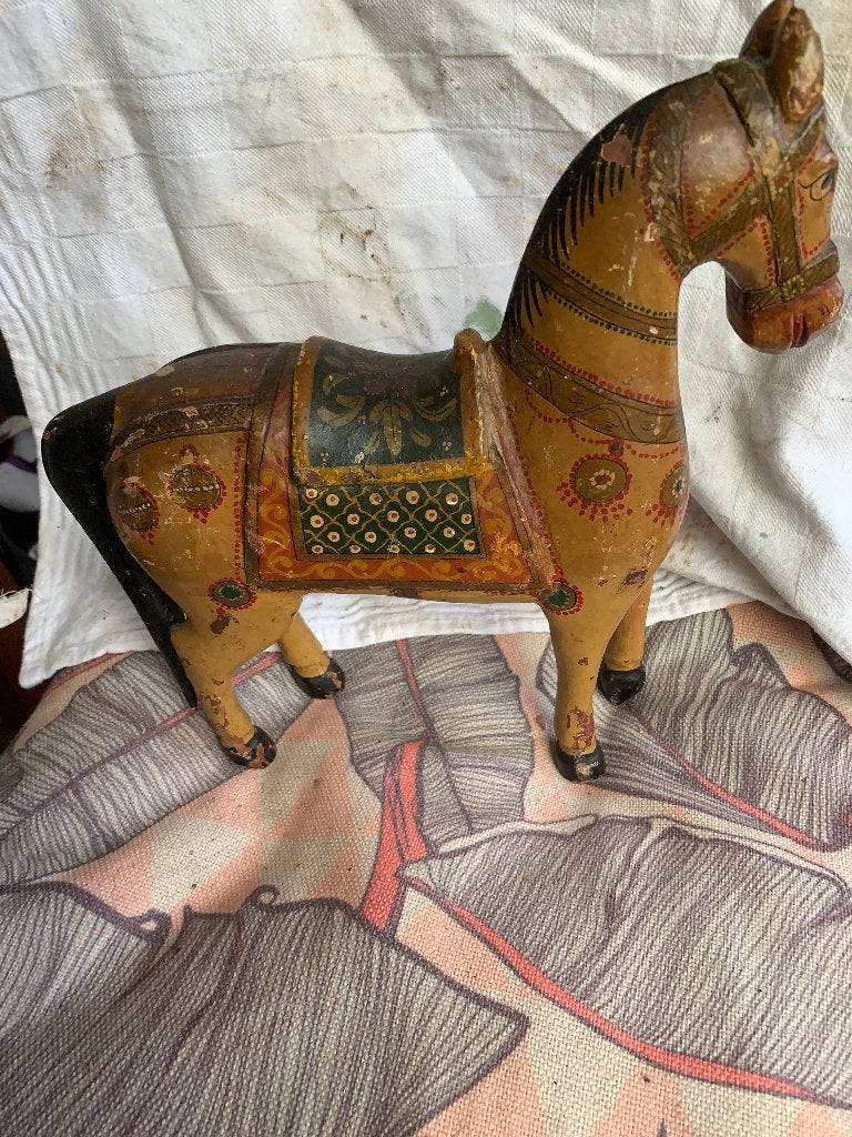 Antiek Indiaas houten paard, handgeschilderd, Verzenden, Zoogdier, 20 - 50 cm, Beeld