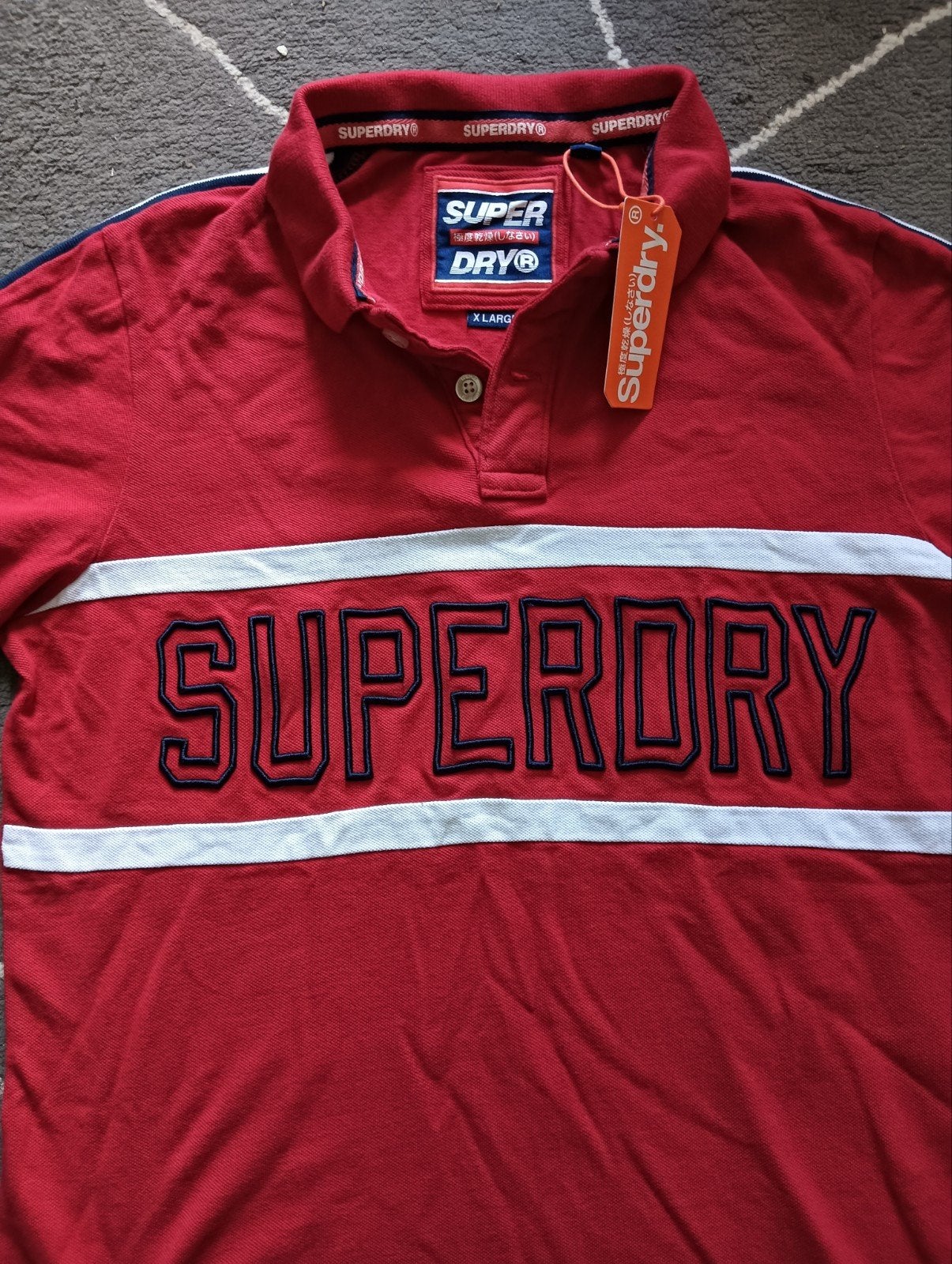 Goed als nieuwe polo SUPERDRY maat L valt op M, Antiek en Kunst, Antiek | Emaille, Ophalen of Verzenden