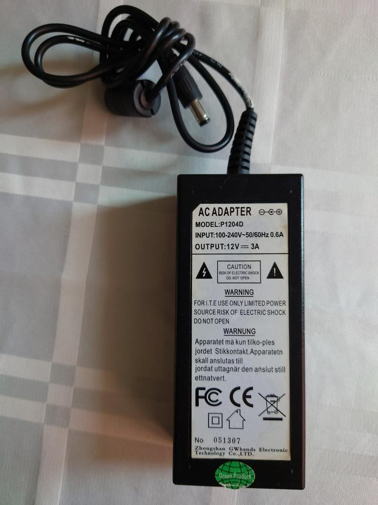 AC adapter, Ophalen of Verzenden