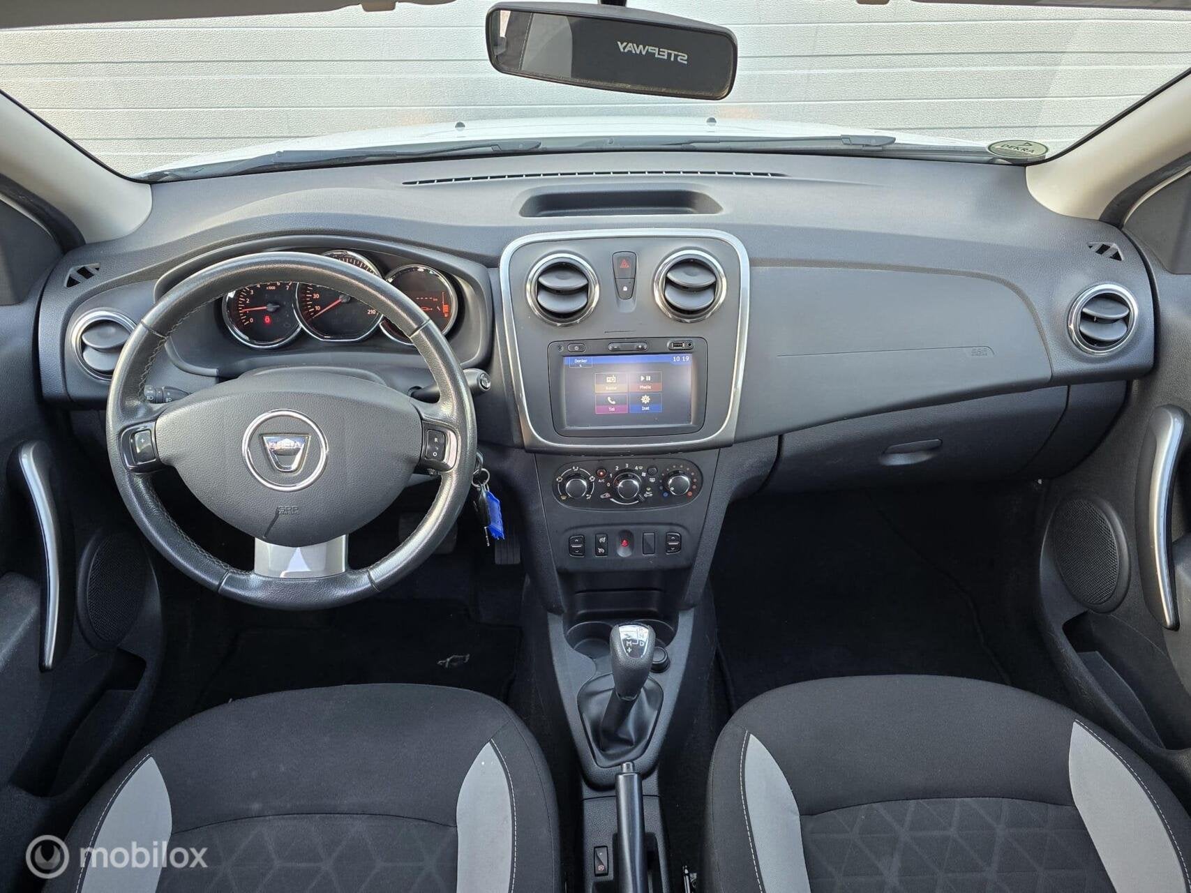 Dacia Sandero 0.9 TCe Stepway Laureate Trekhaak Pdc Cruise, Auto's, 898 cc, Euro 6, Wit, Bedrijf