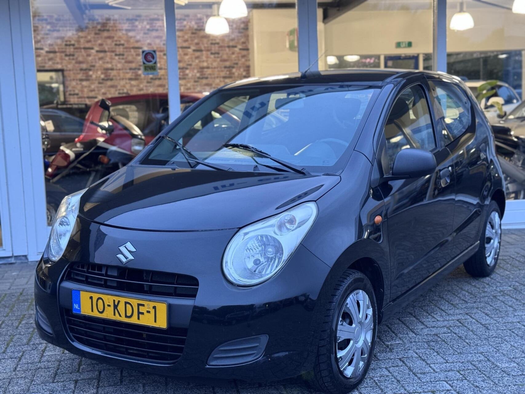 Suzuki Alto 1.0 Comfort, Auto's, Voorwielaandrijving, Euro 5, Stof, Gebruikt