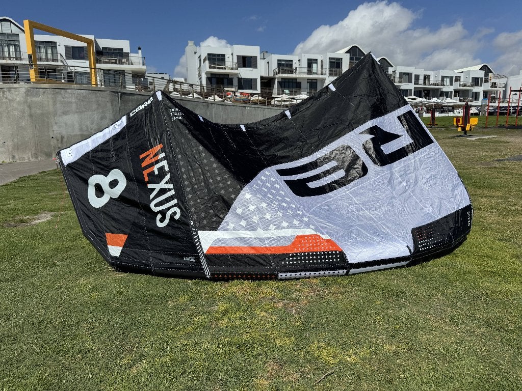 CORE Nexus 4 8m, Watersport en Boten, Kitesurfen, 8 m², Geen board, Ophalen of Verzenden, Zo goed als nieuw