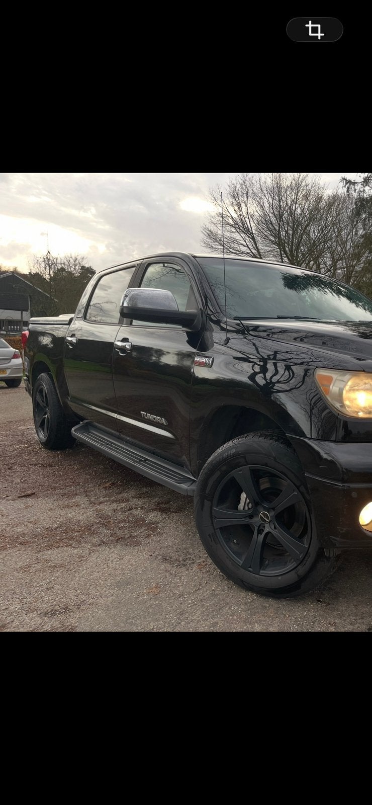 4 Velgen en banden 275/60 R20 voor Toyota Tundra, Ophalen, Gebruikt, 275 mm, Banden en Velgen