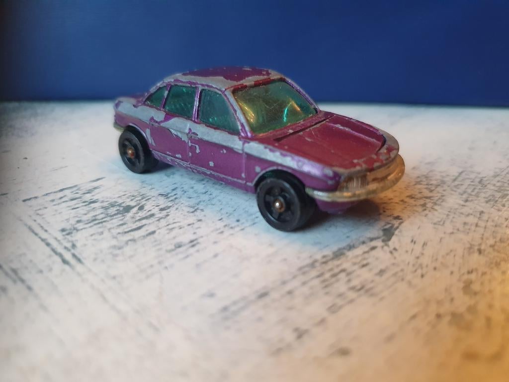 Corgi NSU RO80 modelauto paars, Ophalen of Verzenden